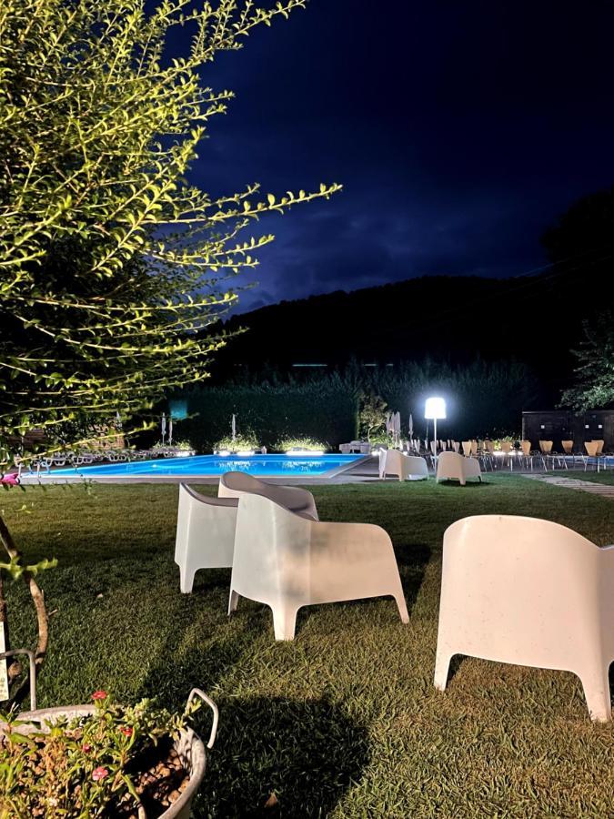 Borgo Villa Maria Monticchio  Exterior photo